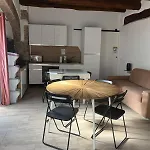 Holiday home Daisy Spacious Detached House