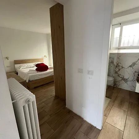 Daisy Spacious Detached House Holiday home Bergamo