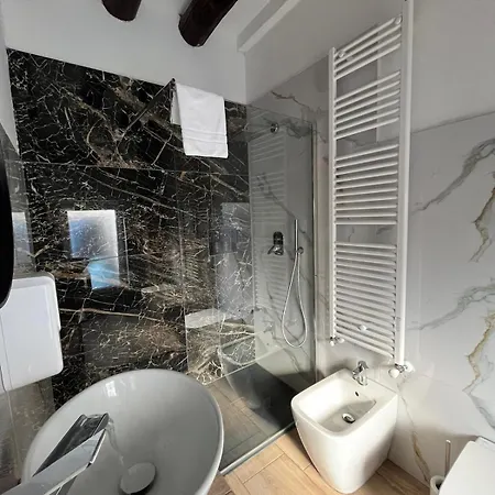 Ferienhaus Daisy Air Conditioning - Free Parking - Wifi - Self Check-in Bergamo