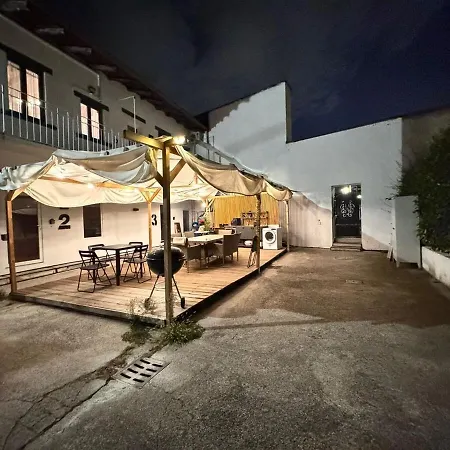 Daisy Spacious Detached House 度假居 *