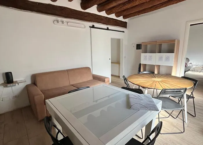 度假居 Daisy Spacious Detached House 贝尔加莫