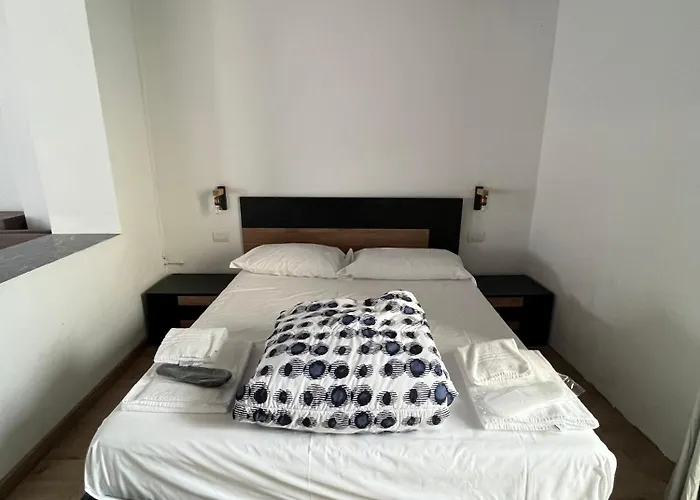 Daisy Spacious Detached House *