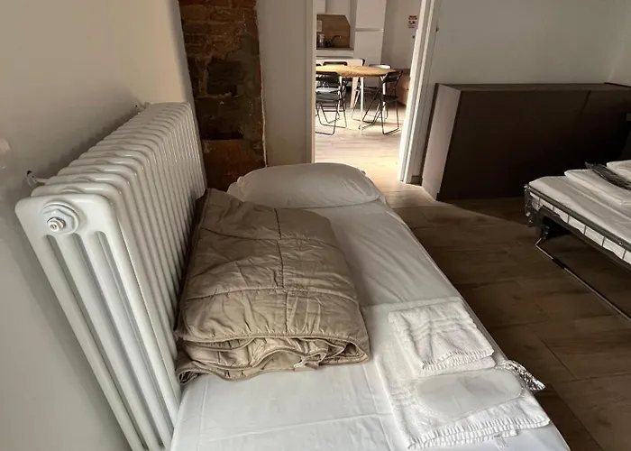 Daisy Spacious Detached House *