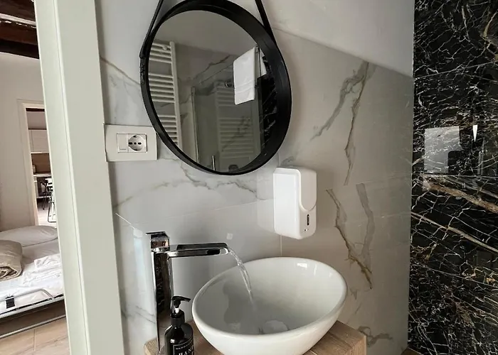 Daisy Spacious Detached House *