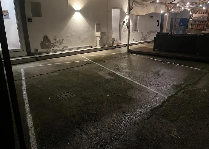 Daisy Spacious Detached House *